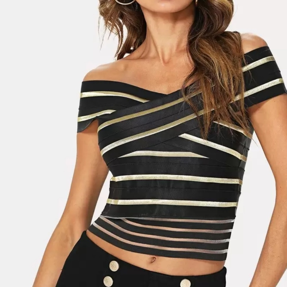 NWOT Off-Shoulder Party Crop Top